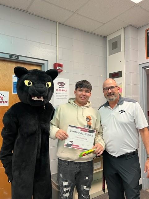 Yeremi Jordan Male Sophomore Student of the Month October 2023